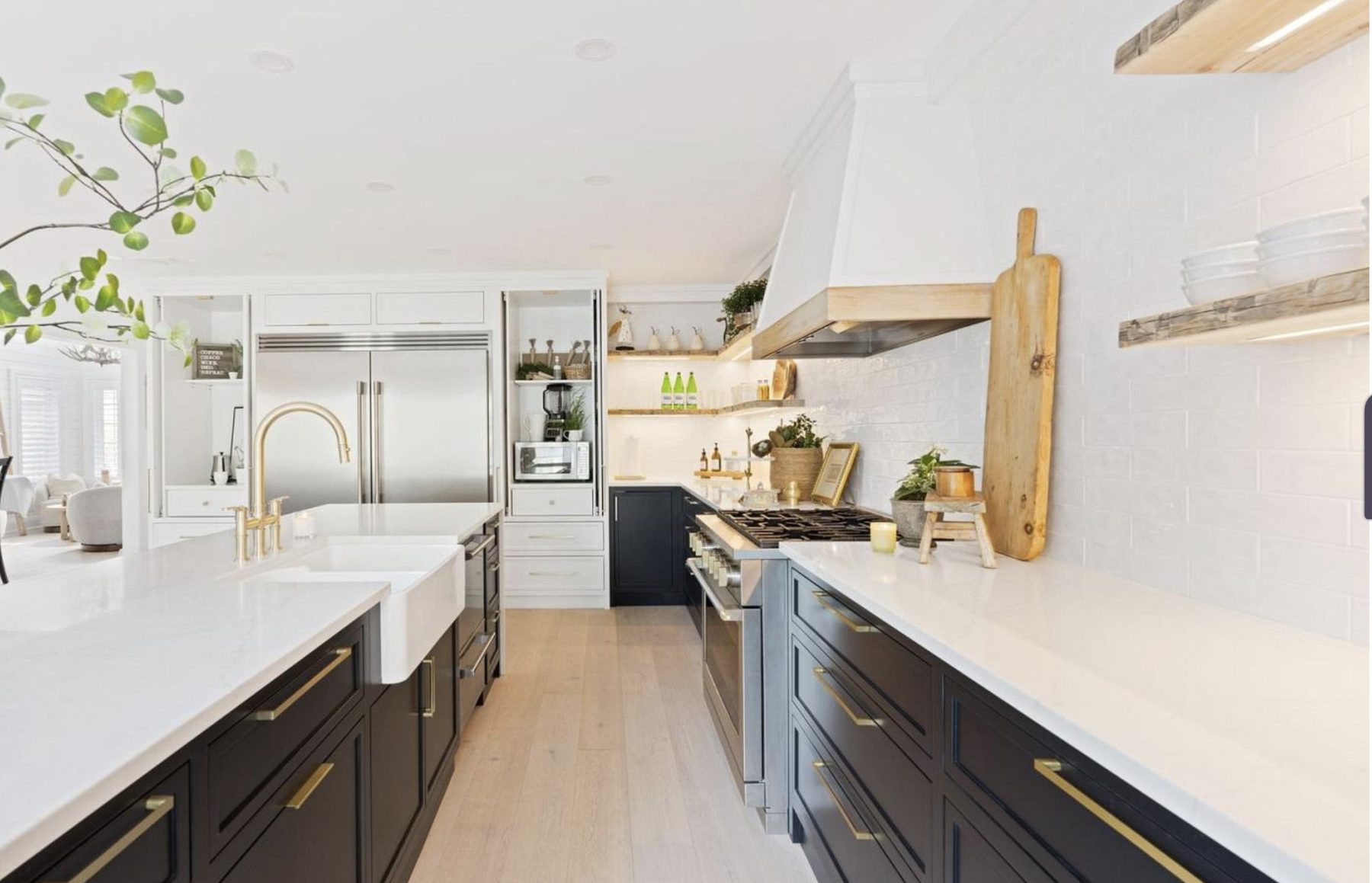 Kitchen, Inset doors, deep drawers and lit shelves